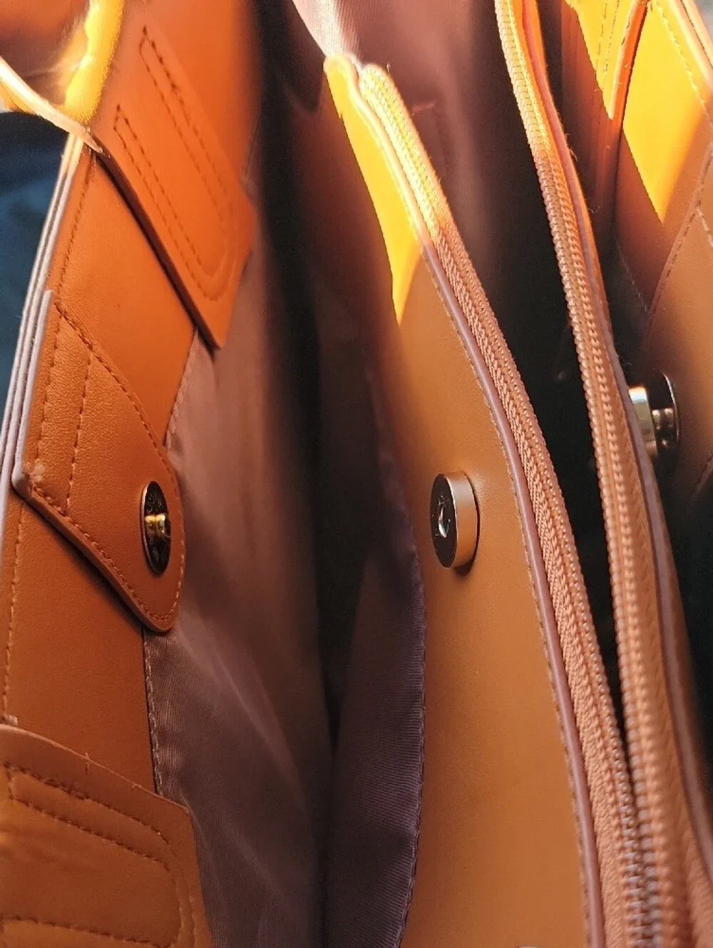 LouLu Berry Collection Handbag/shoulder Bag - Picture 6 of 7
